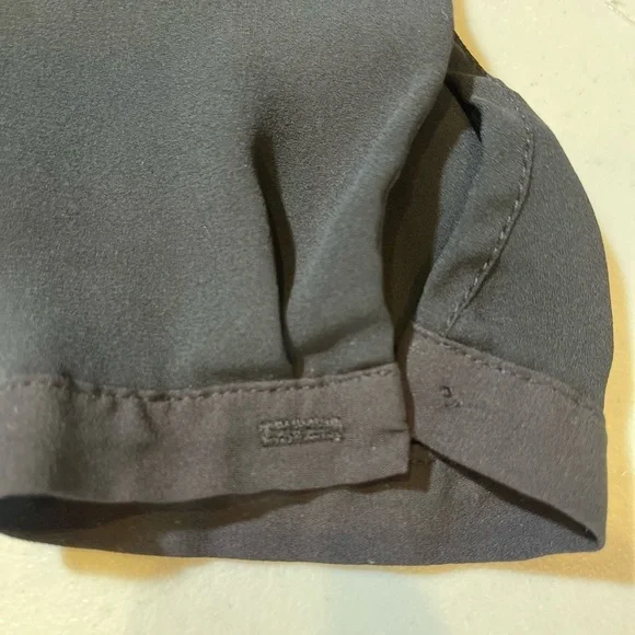 FOREVER 21 Black Flirty Front Crossed Blouse Size Large - Picture 7 of 8